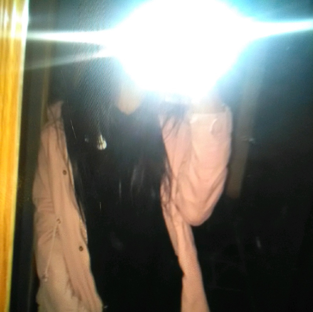 Meet your Posher, Dnazia